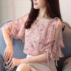 Elbow-sleeve Cold Shoulder Floral Top