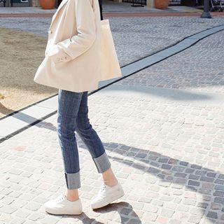 Cuff-hem Tapered Jeans