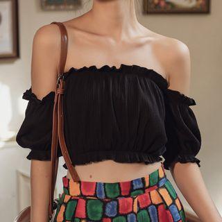Off-shoulder Short-sleeve Crop Top Black - One Size