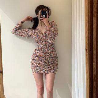 Long-sleeve V-neck Floral Slim Fit Dress
