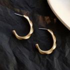 U Shape Wave Pattern Earring As Shown In Figure - One Pair