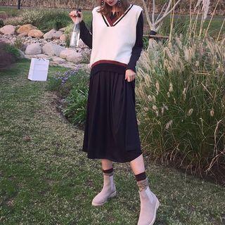 Knit Vest / Long-sleeve A-line Midi Dress