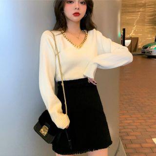 Chained Accent Knit Top