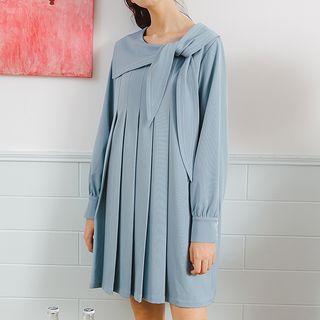 Long-sleeve Tie-neck Pleated A-line Dress