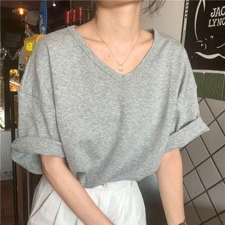 Short-sleeve V-neck Split T-shirt
