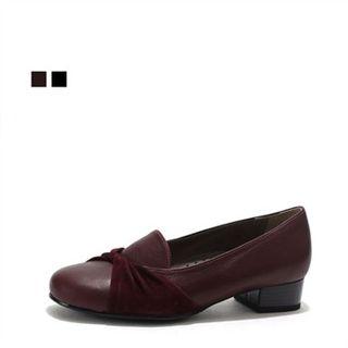 Genuine Leather Twist-trim Pumps