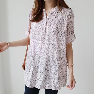 Half-placket Patterned Dip-back Blouse