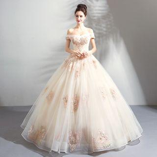 Off-shoulder Short-sleeve Embroidered Wedding Ball Gown