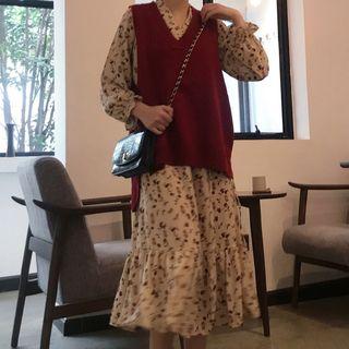 Long-sleeve Midi Floral Dress / V-neck Knit Vest