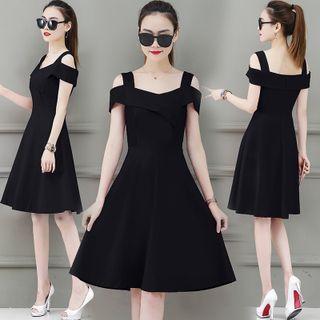 Cold-shoulder Plain A-line Dress
