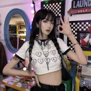 Sweetheart-print Short-sleeve Cropped T-shirt White - One Size