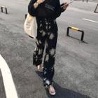 Loose-fit Lettering Sheer Light Top / Floral Print Pants