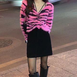 V-neck Two-tone Drawstring Fluffy Sweater