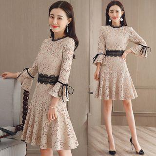Bell-sleeve Tie-waist Crewneck A-line Panel Slim Lace Dress
