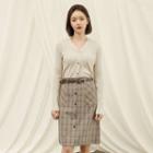 Buttoned H-line Plaid Skirt With Belt