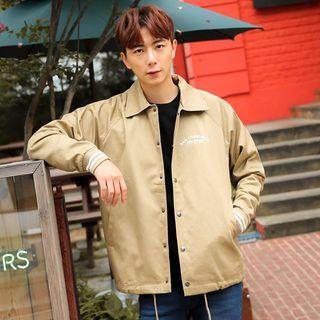 Pocket-side Snap-button Lettering Jacket