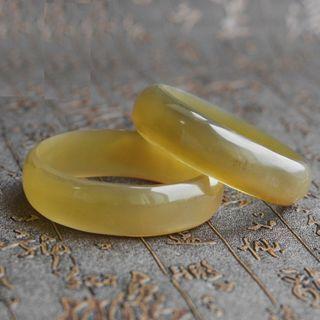 Horn Bangle 111 - Bngle - Khaki - 5.58cm