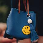 Smile-appliqu  Drawstring Tasseled Bucket Bag