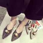 Plaid Pointy-toe Mules