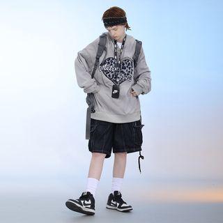 Leopard Print Heart Embroidered Sweatshirt