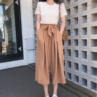 Set: Short-sleeve T-shirt + Plain Culottes