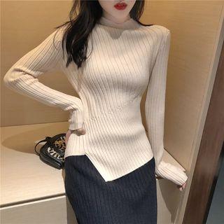 Long-sleeve Asymmetrical Knit Top