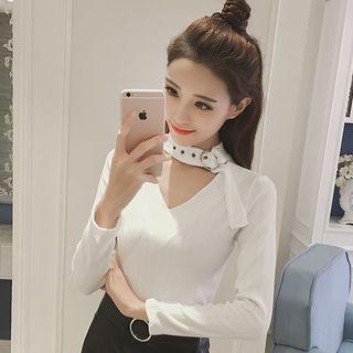Halter V-neck Long-sleeve Top