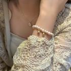 Flower Alloy Pendant Freshwater Pearl Bracelet White & Gold - One Size