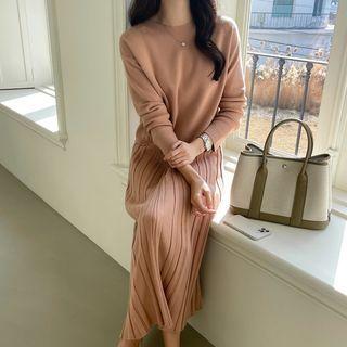 Pleated-panel Long Knit Dress