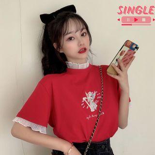 Mock Two-piece Short-sleeve Graphic Print Frill Trim Top / Undershorts