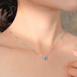 Cat Pendant Necklace / Gift Box / Set