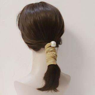 Faux Pearl Faux Suede Hair Tie