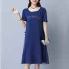 Short-sleeve Lettering A-line Midi Dress