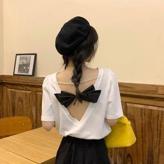Short-sleeve Open-back Bow T-shirt