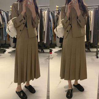 Plain Single-breasted Blazer / Midi A-line Pleated Skirt
