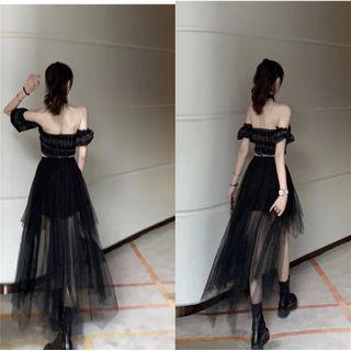 Off-shoulder Plaid Blouse / Buckled Choker / A-line Mesh Skirt
