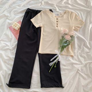 Buckle Short-sleeve Shirt / High-waist Shift Pants ( Various Designs )