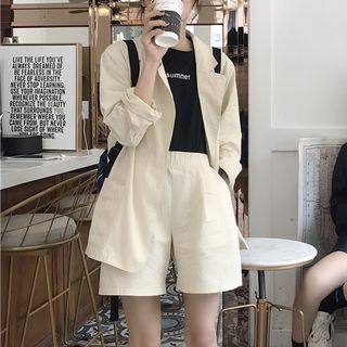 Single-breasted Blazer / Wide Leg Shorts