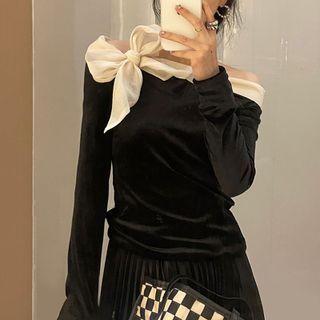 Off-shoulder Ribbon Velvet Blouse Black - One Size