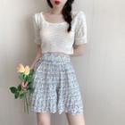 Short-sleeve Cropped Knit Top / Flower Print Mini A-line Skirt