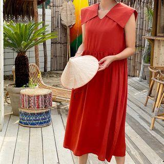Sleeveless Wide-collar Long Dress
