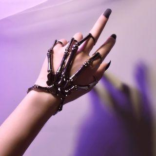 Skull Hands Metal Bracelet