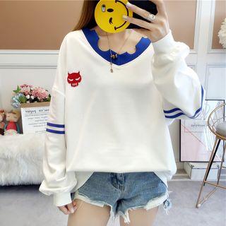 Embroidered Long Sleeve Sweatshirt