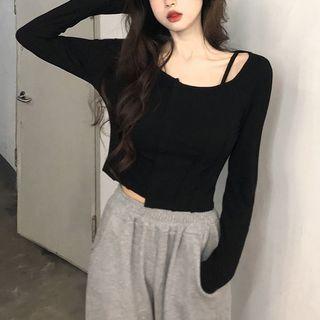 Cold-shoulder Button-up T-shirt Black - One Size