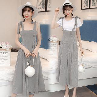 Set: Short-sleeve T-shirt + Plaid Wide-leg Jumper Pants