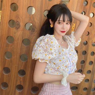 Balloon-sleeve Floral Embroidered Mesh Blouse / Plaid Pencil Skirt