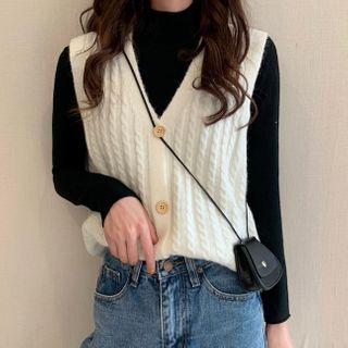 Long-sleeve Mock-neck Top / Buttoned Cable Knit Vest