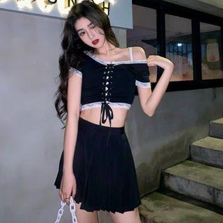 Short-sleeve Lace Up Blouse Black - One Size