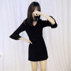 Keyhole Front Bell-sleeve Shift Dress
