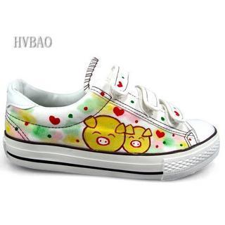 Piglets Print Velcro Canvas Sneakers